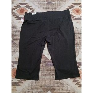 Livi Active Black Capri Leggings Plus Size 30 NWT